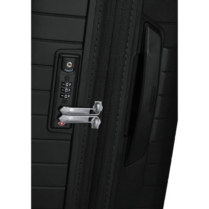 American Tourister FastForward Spinner 78/29 TSA Exp flash black