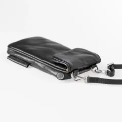 Aunts & Uncles Jamies Orchard Cloudberry Phone Bag jet black