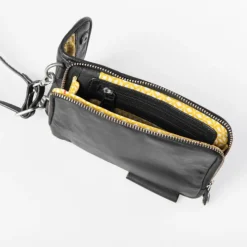 Aunts & Uncles Jamies Orchard Cloudberry Phone Bag jet black