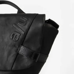 Aunts & Uncles Kazo black