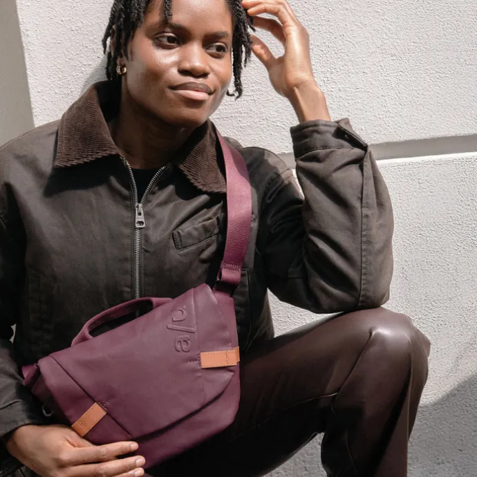 Aunts & Uncles Kazo cherry laquer