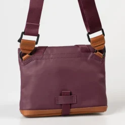 Aunts & Uncles Tsu cherry laquer