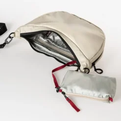 Aunts & Uncles Yoshii RE Shoulderbag dust