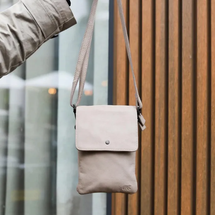 Bear Design Daisy Shoulderbag feather