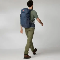 Fjallraven Abisko Hike 35 S/M patina green