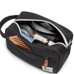 Herschel Supply Co. Chapter Travel Kit black tonal
