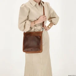 Hide & Stitches Next Navajo Shoulderbag brown