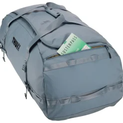 Thule Chasm Duffel 130L pond