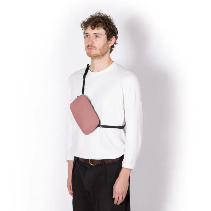 Ucon Acrobatics Ando Hipbag dark rose