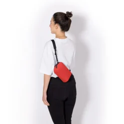 Ucon Acrobatics Ando Medium Lotus red